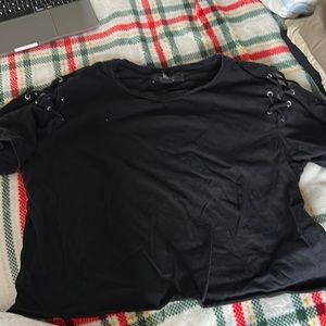 Forever 21 cropped shirt sleeve